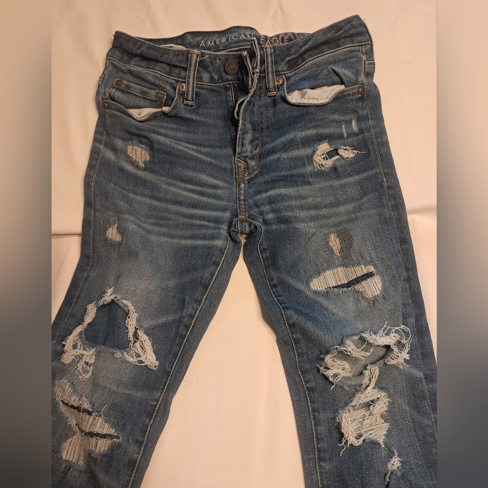 American Eagle Outfitters Blue Distressed Boyfriend Jeans 28-30